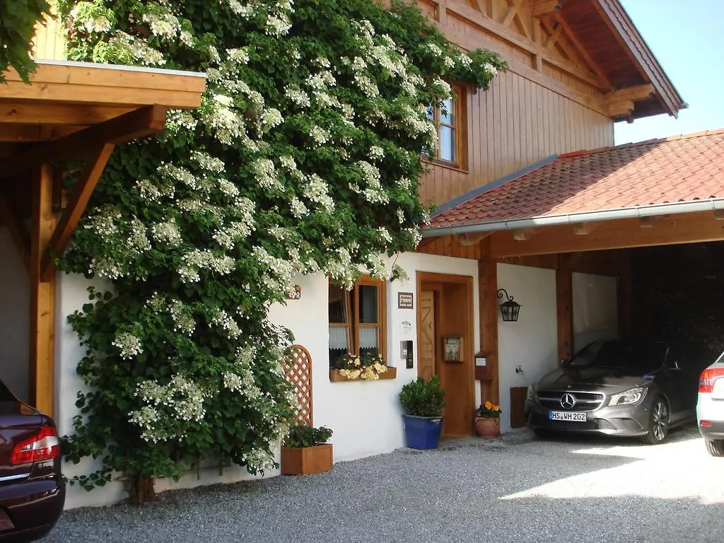 Ferienwohnungen Landhaus Dengler Bad Aibling 0*,