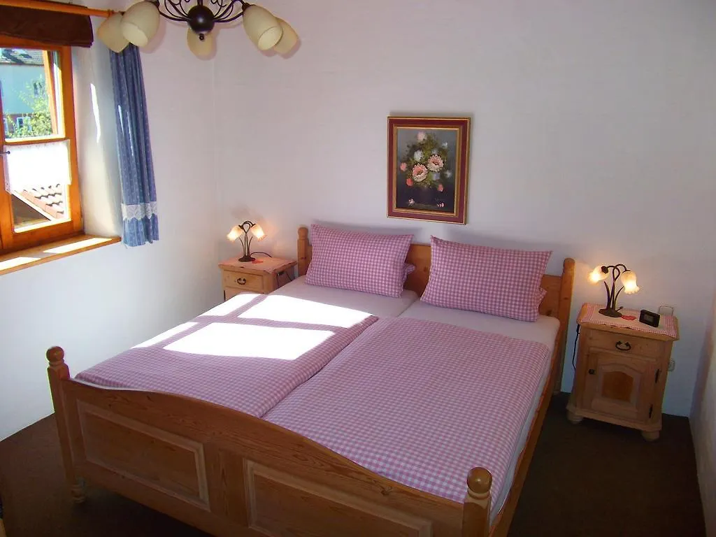 Ferienwohnungen Landhaus Dengler Bad Aibling 0*,